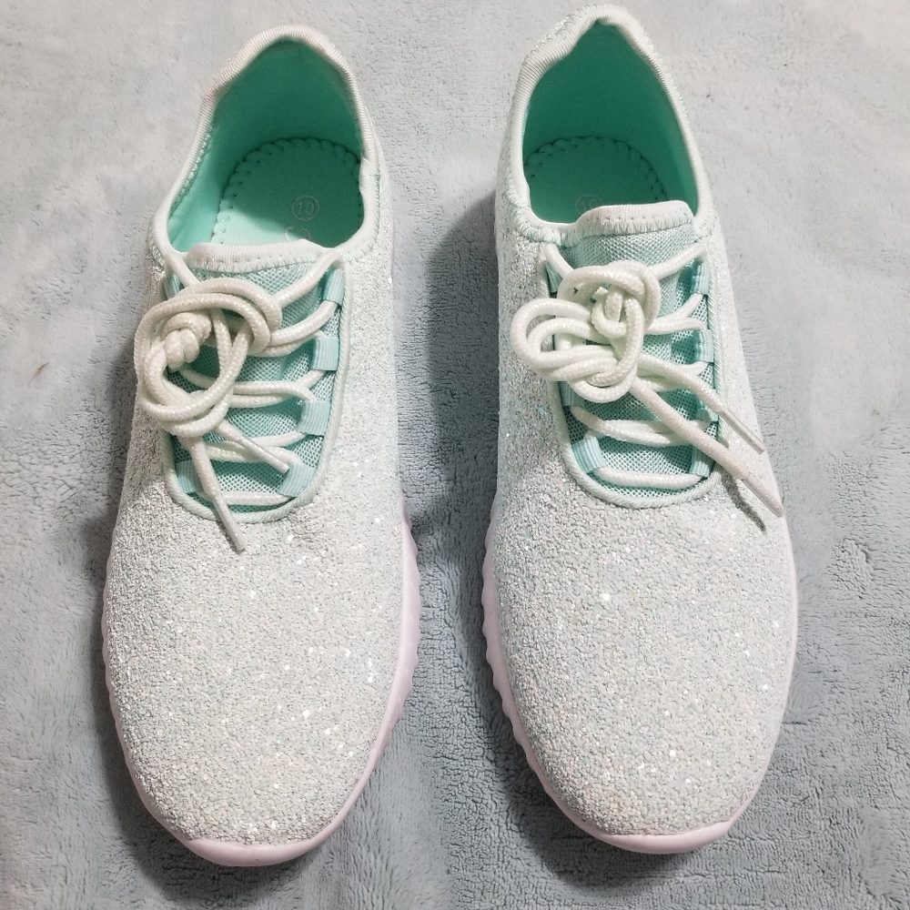 Forever Women's Sneakers Sparkling Glitter Lightweight Size 10